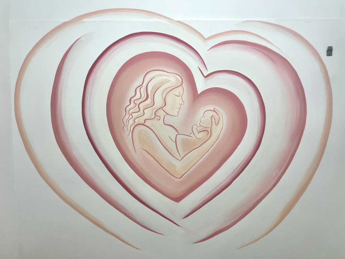 Fresque murale apaisante pour cabinet sage-femme par Lusea